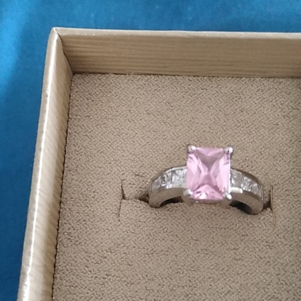 Pink tourmaline ring